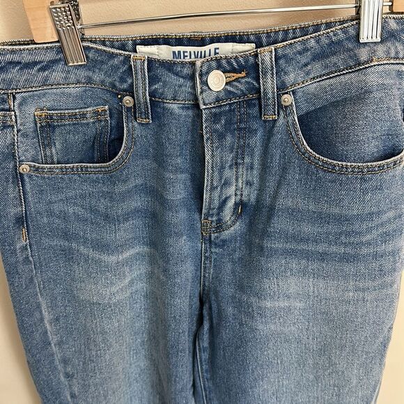 Brandy Melville Jeans High Rise Mom Jeans with Distressing - Picture 3 of 7